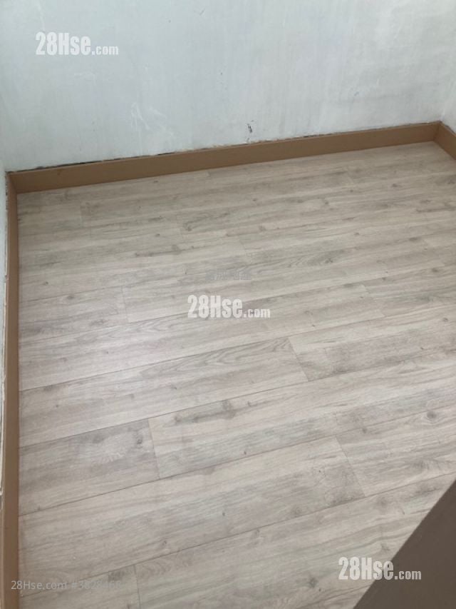 益發大廈 租盤 2 房 , 1 浴室 280 平方呎