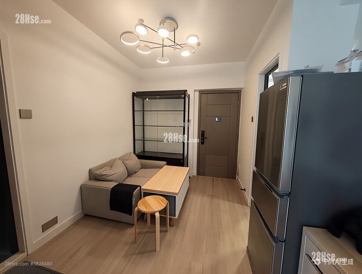 金狮花园 售盘 1 房 , 1 浴室 270 平方尺