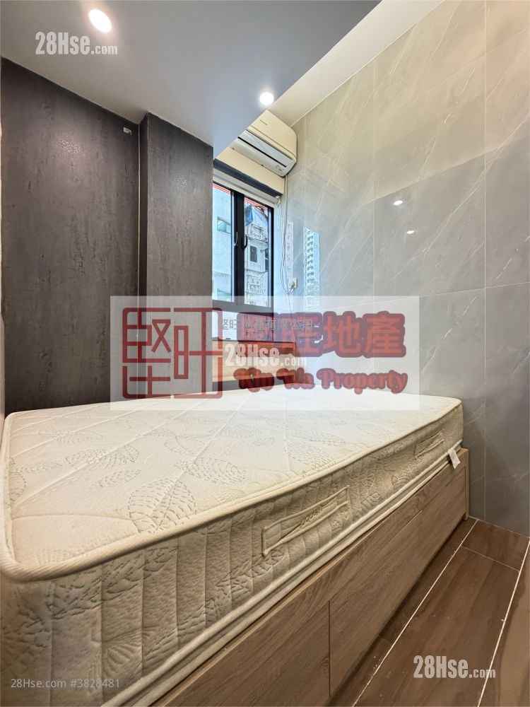 單幢樓房 租盤 開放式間隔 , 1 浴室 130 平方呎