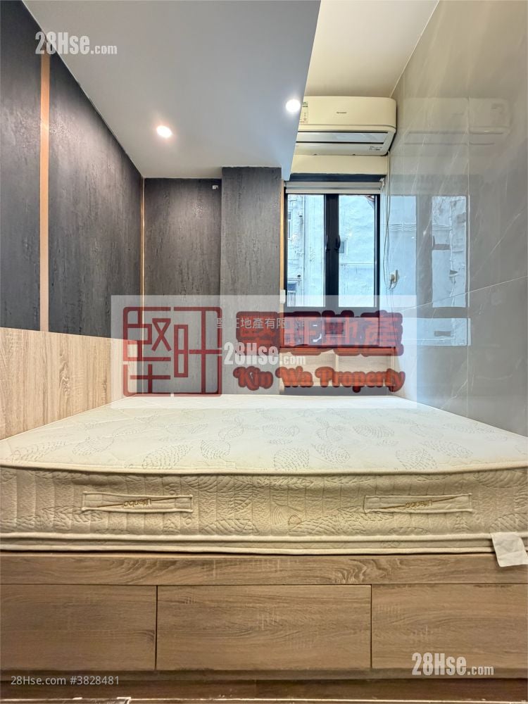 單幢樓房 租盤 開放式間隔 , 1 浴室 130 平方呎