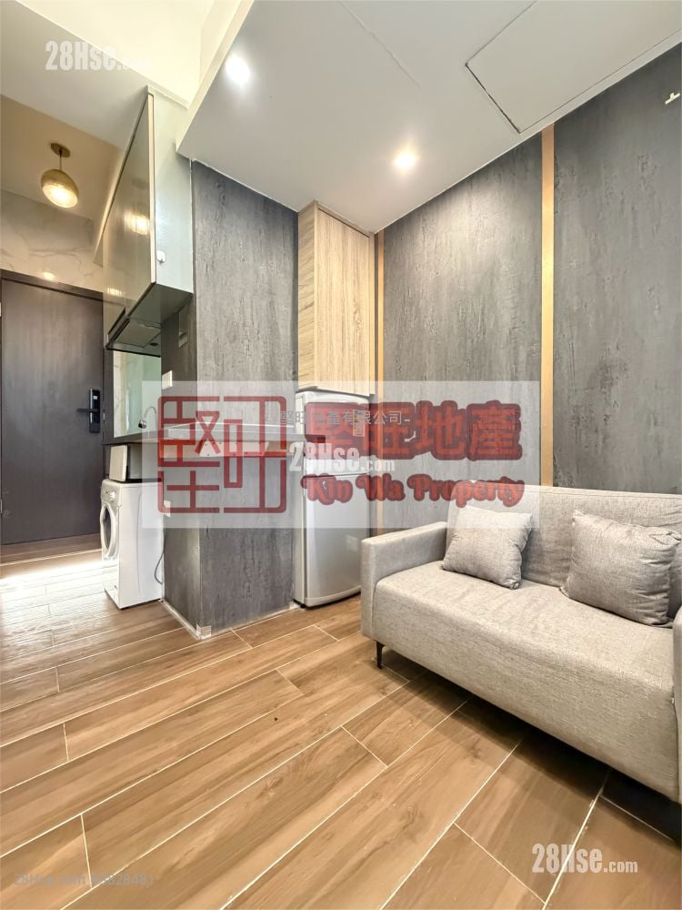 單幢樓房 租盤 開放式間隔 , 1 浴室 130 平方呎