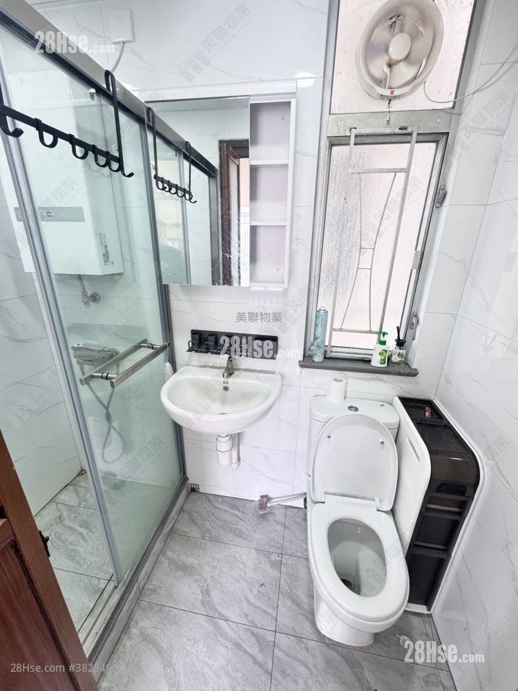 Po Sing Centre Rental 2 Bedrooms , 1 Bathroom 362 ft²