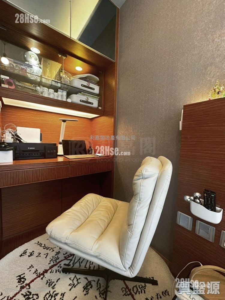 一号银海 售盘 3 房 , 2 浴室 665 平方尺