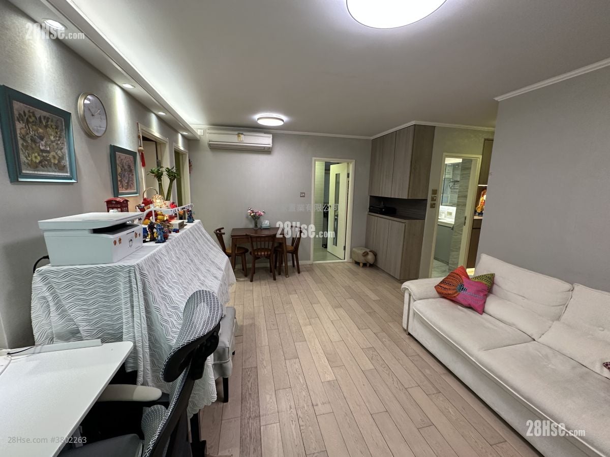 Laguna Verde Sell 2 Bedrooms , 2 Bathrooms 593 ft²