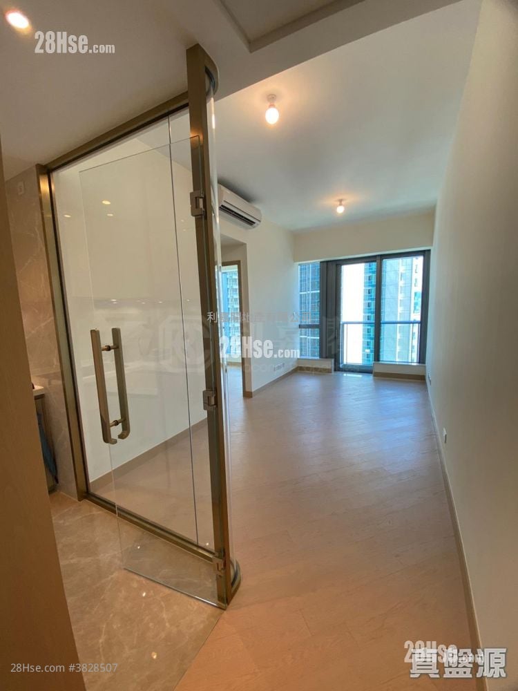 Grand Victoria Sell 2 Bedrooms , 1 Bathroom 493 ft²