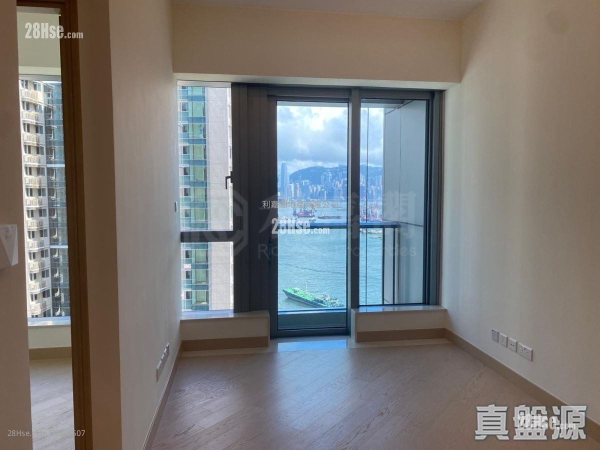 Grand Victoria Sell 2 Bedrooms , 1 Bathroom 493 ft²