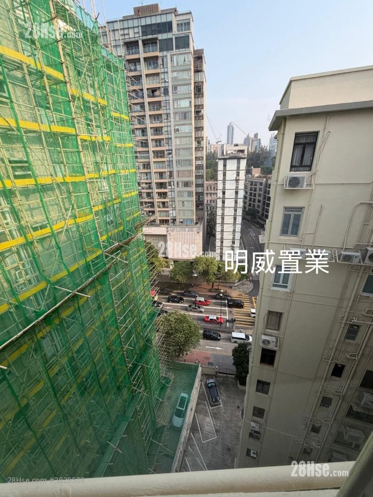 愛華大廈 售盤 3 房 , 2 浴室 1,109 平方呎