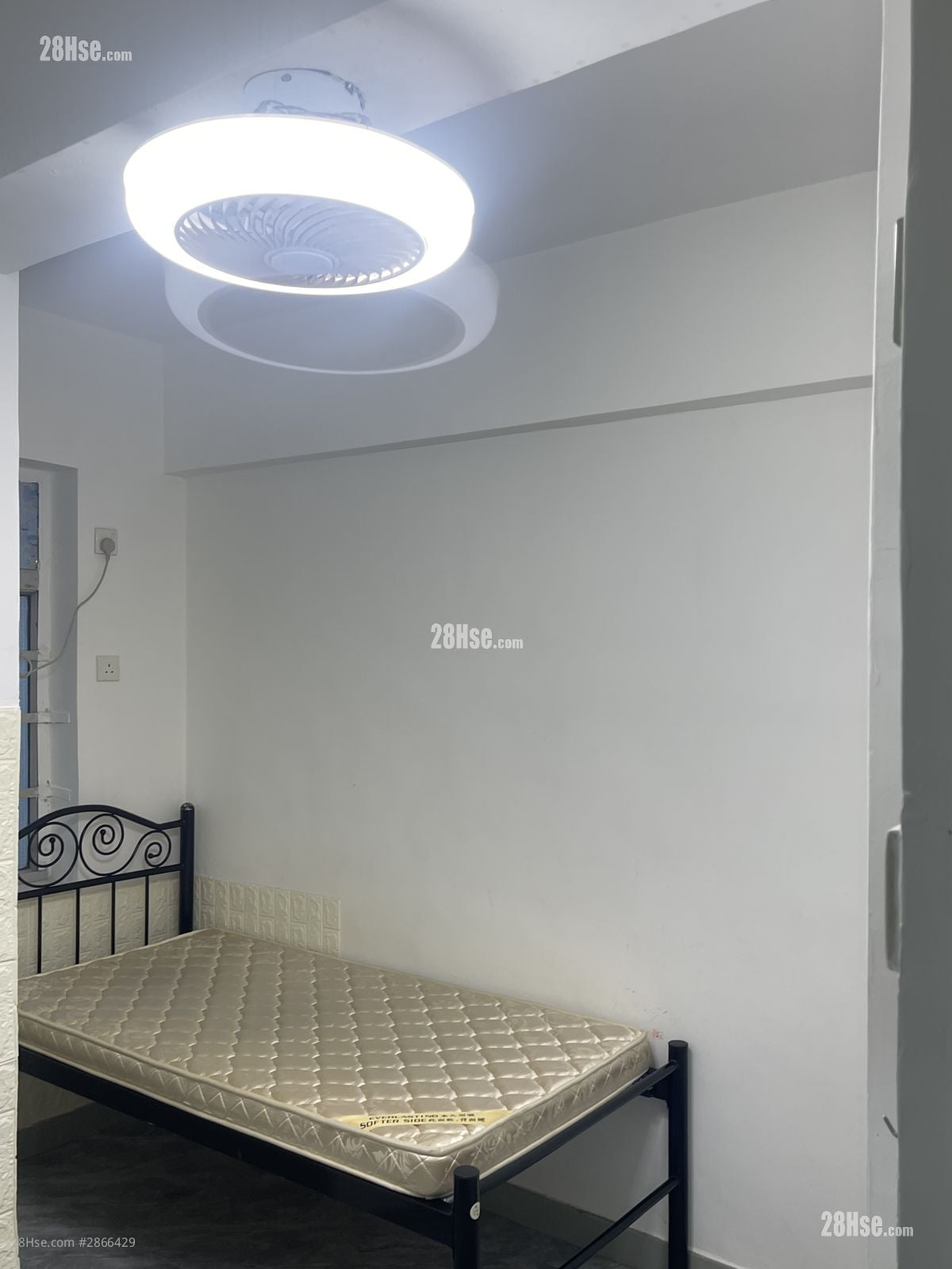 北帝大厦 租盤 110 平方呎