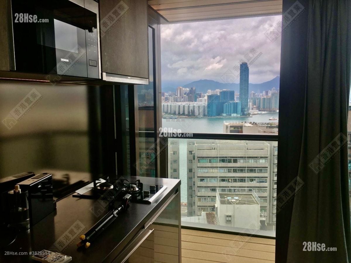 One Prestige Sell Studio , 1 Bathroom 193 ft²