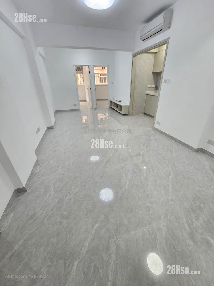 单幢楼房 售盘 3 房 , 2 浴室 615 平方尺