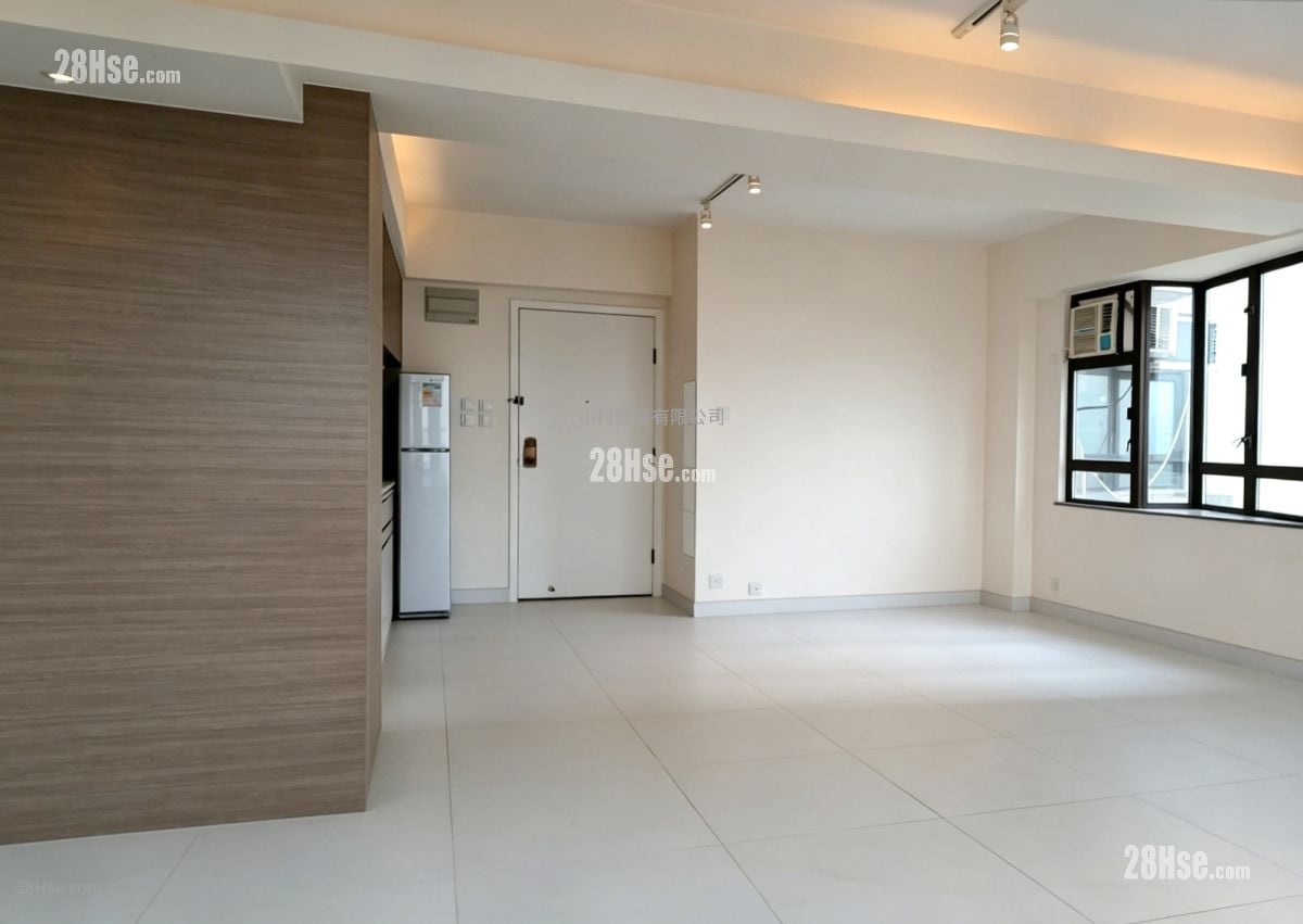 廳: 高樂花園 租盤 開放式間隔 , 1 浴室 340 平方呎