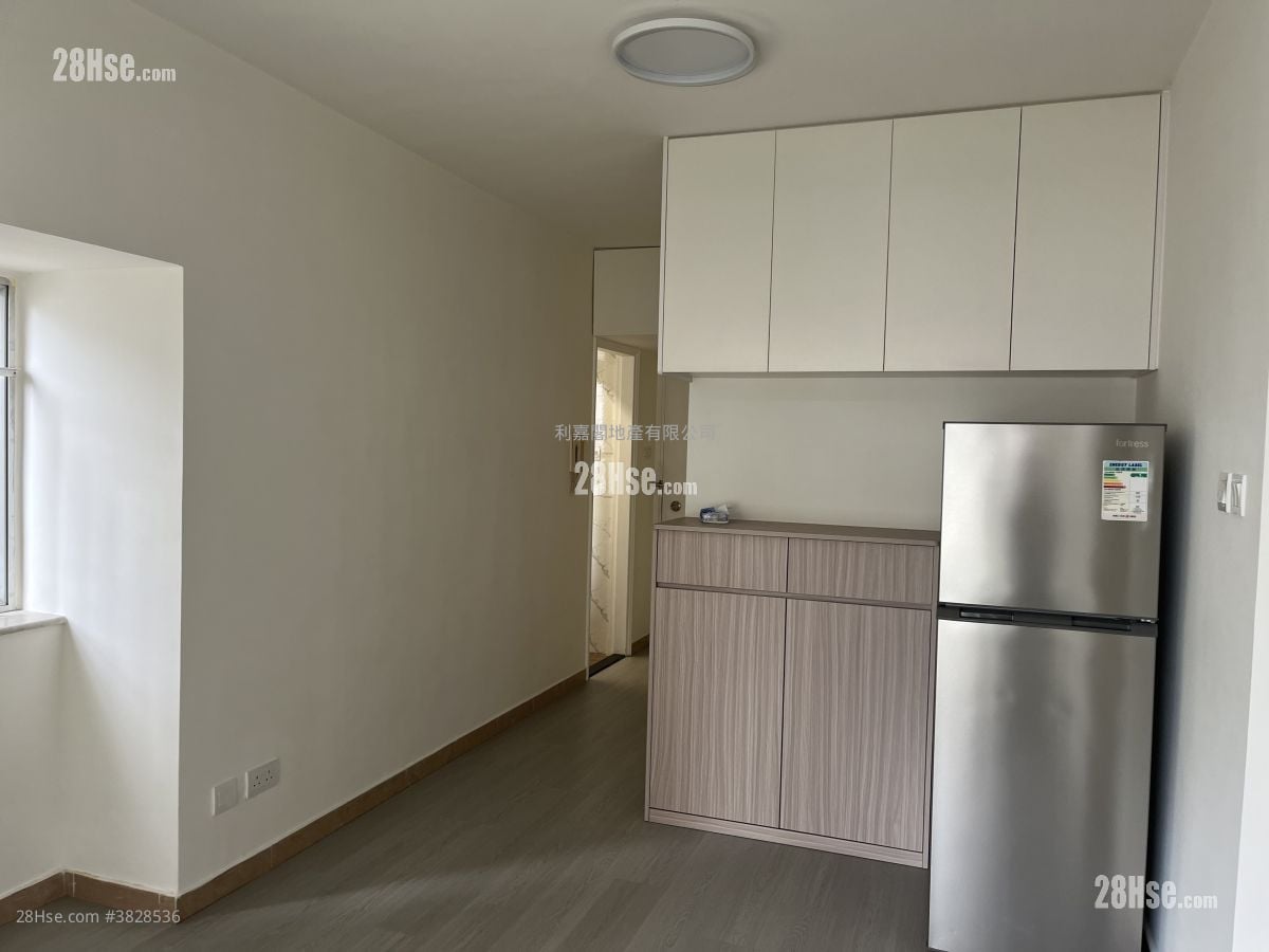 Verbena Heights Rental 2 Bedrooms , 1 Bathroom 495 ft²