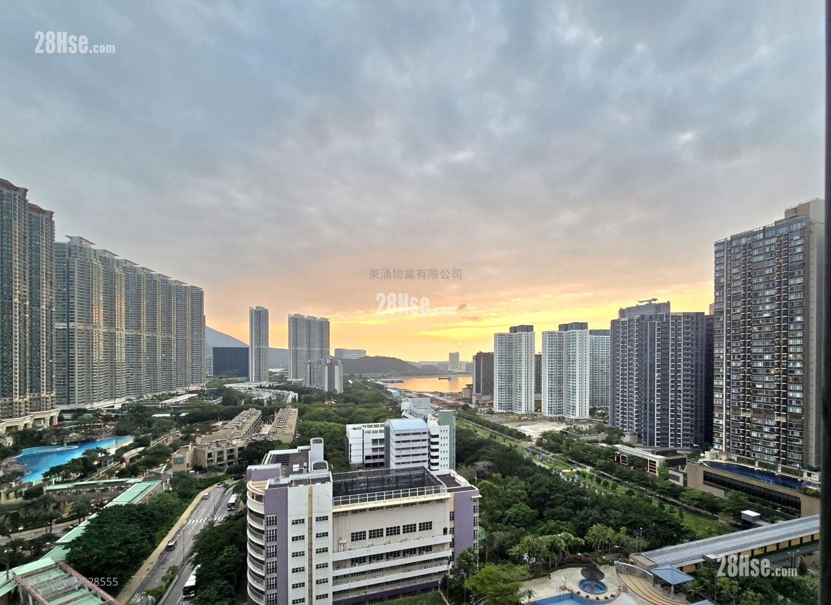 映湾园 售盘 3 房 , 2 浴室 956 平方尺