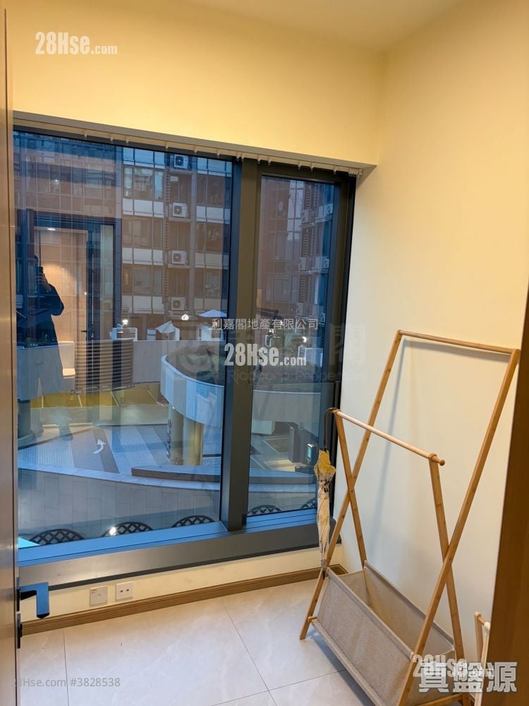 #Lyos Rental 460 ft²