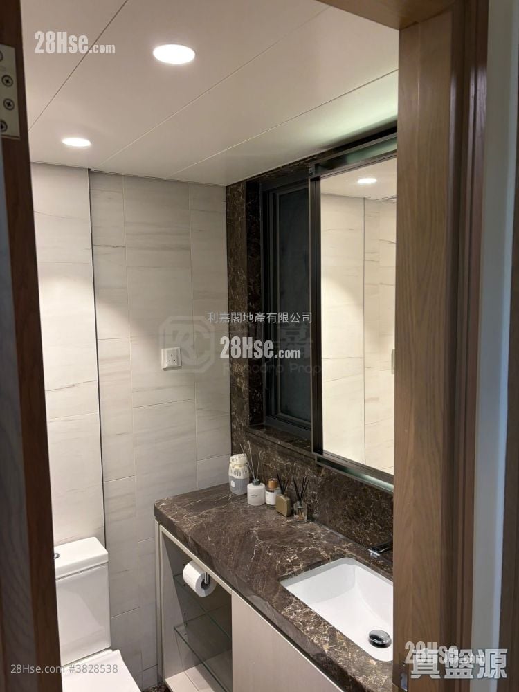 #Lyos Rental 460 ft²