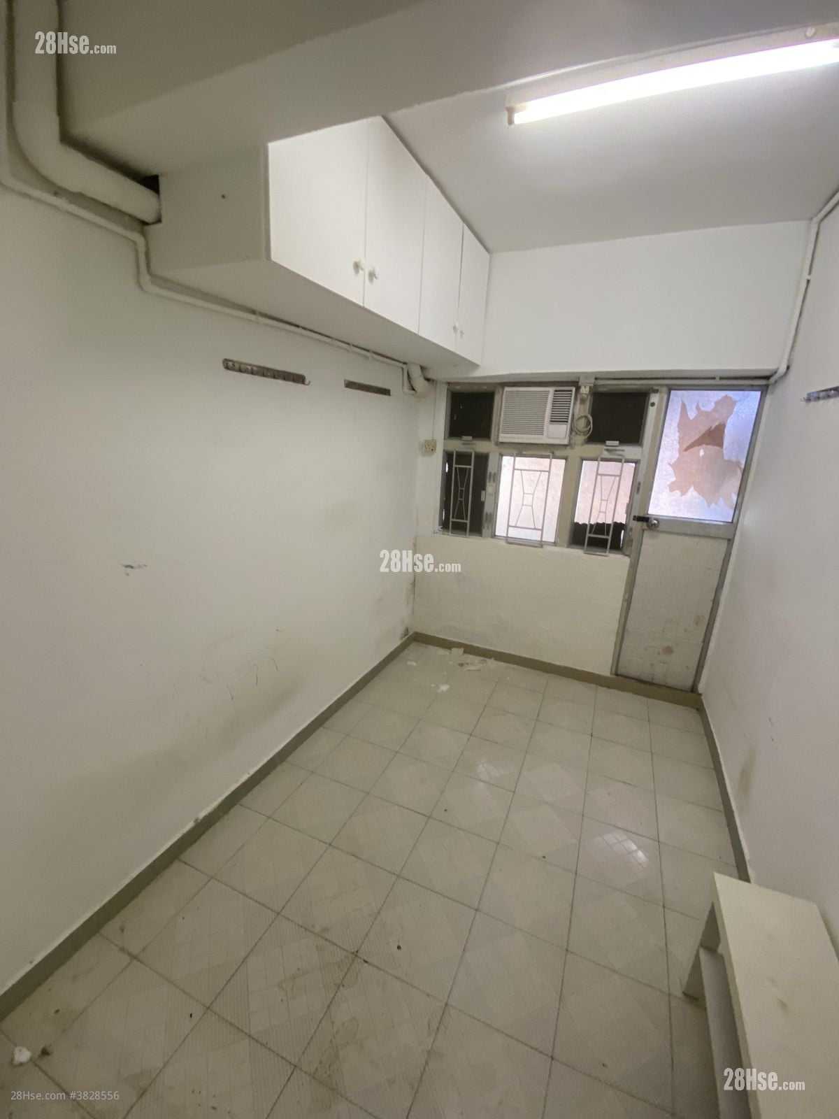 Fu Shing House Sell 2 Bedrooms 270 ft²