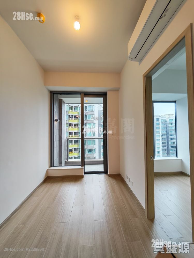 朗天峰 售盘 1 房 291 平方尺