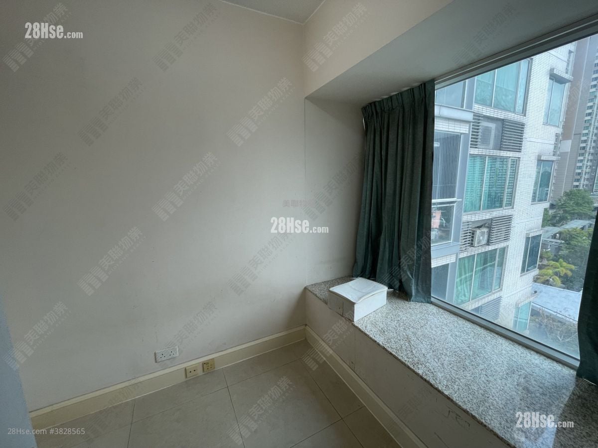 名城 售盘 3 房 , 2 浴室 742 平方尺