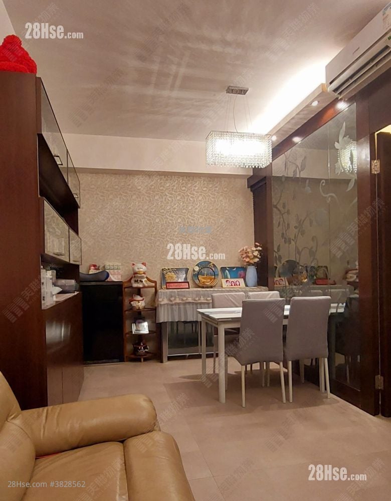 御景峰 售盤 3 房 594 平方呎