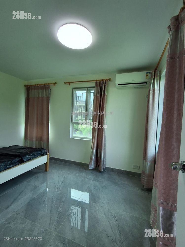 村屋 租盤 2 房 , 1 浴室 700 平方呎