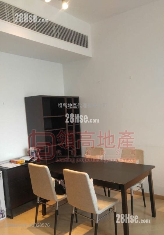 The Cullinan Sell 3 Bedrooms , 2 Bathrooms 900 ft²