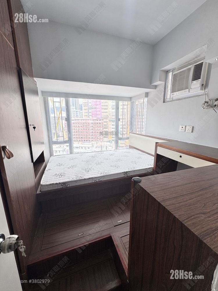 Po Sing Centre Sell 2 Bedrooms , 1 Bathroom 288 ft²