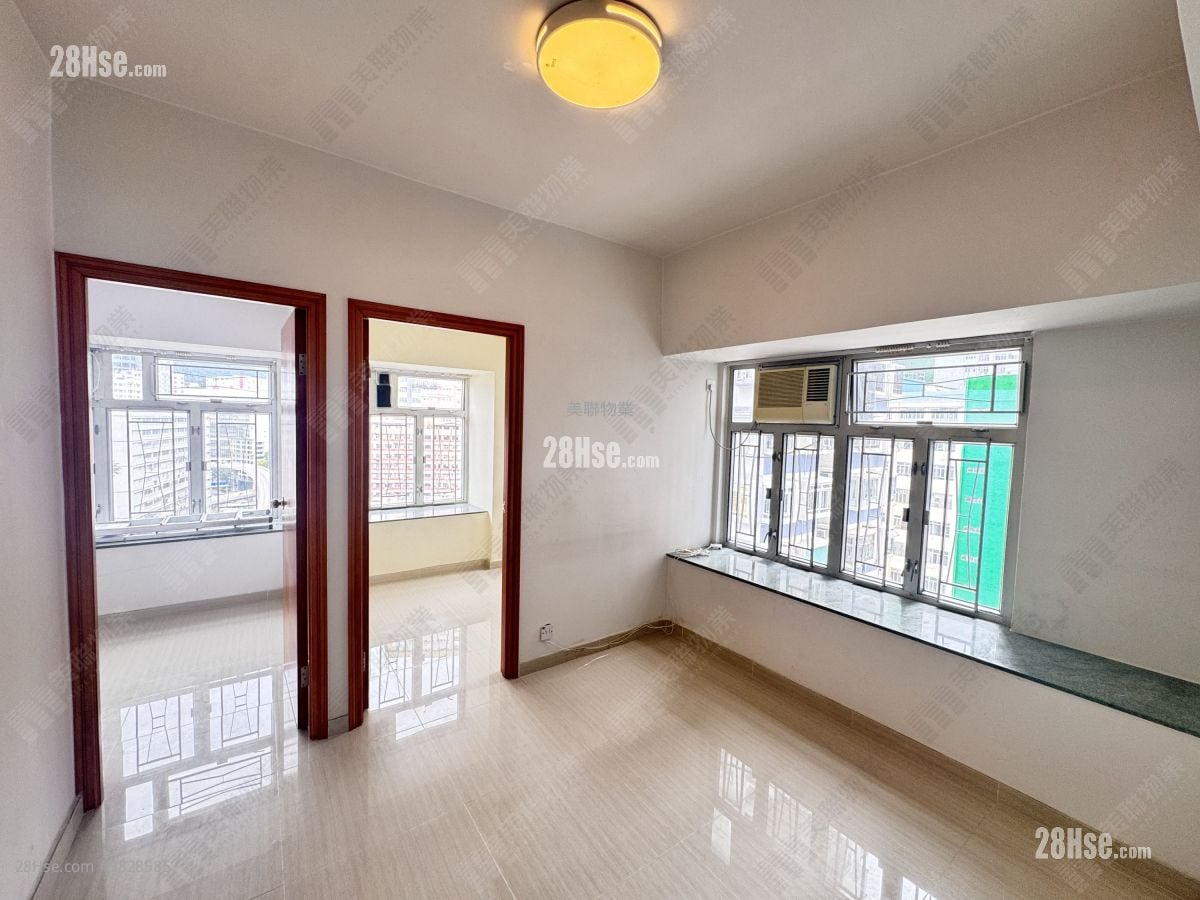 宝星中心 租盘 2 房 , 1 浴室 327 平方尺