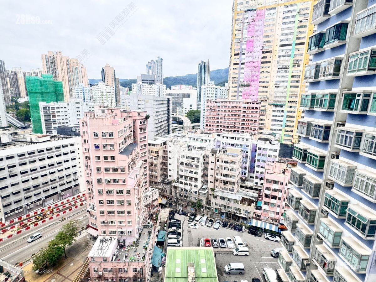 宝星中心 租盘 2 房 , 1 浴室 327 平方尺