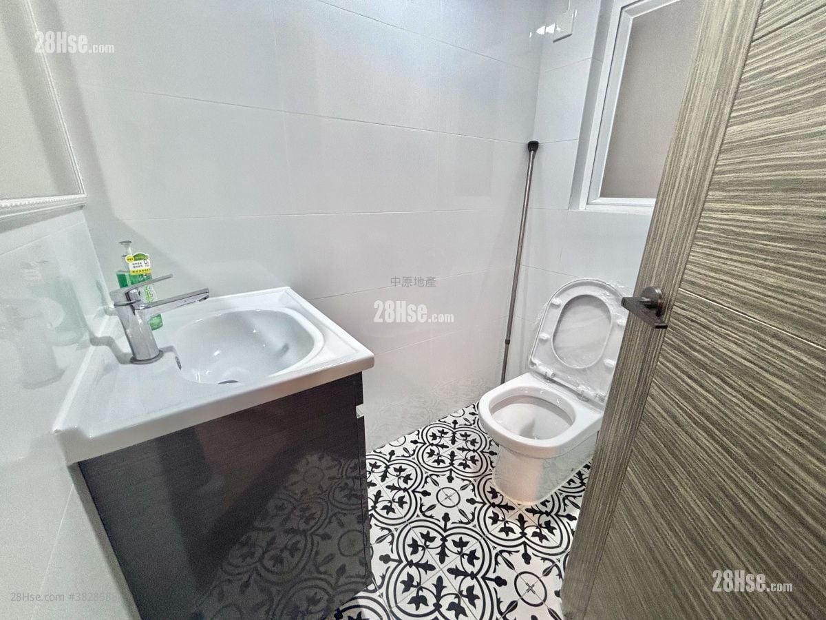 倚龙山庄 租盘 3 房 , 2 浴室 1,551 平方尺