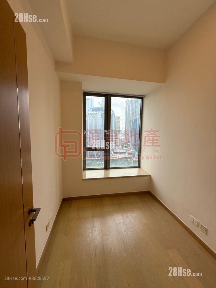 Grand Austin 租盤 3 房 , 2 浴室 867 平方呎