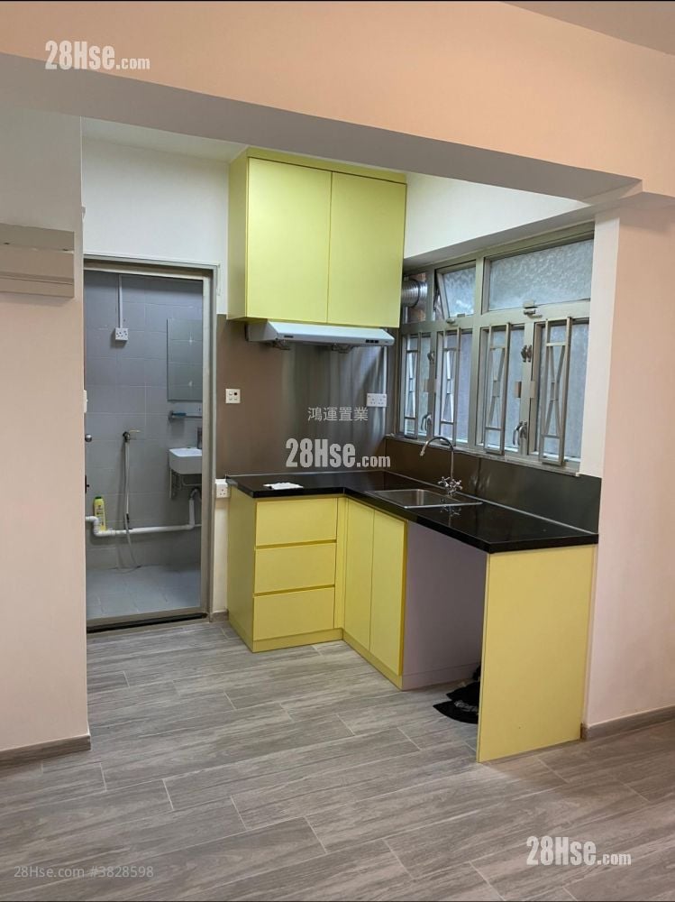 唐樓 租盤 1 房 , 1 浴室 273 平方呎