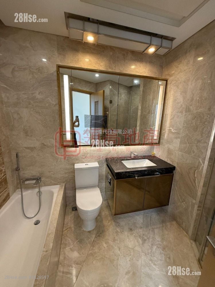 Grand Austin 租盤 3 房 , 2 浴室 867 平方呎