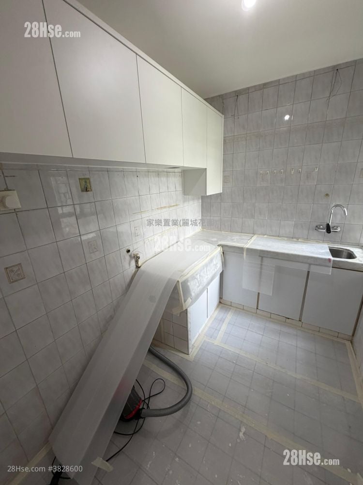 麗城花園 租盤 3 房 572 平方呎