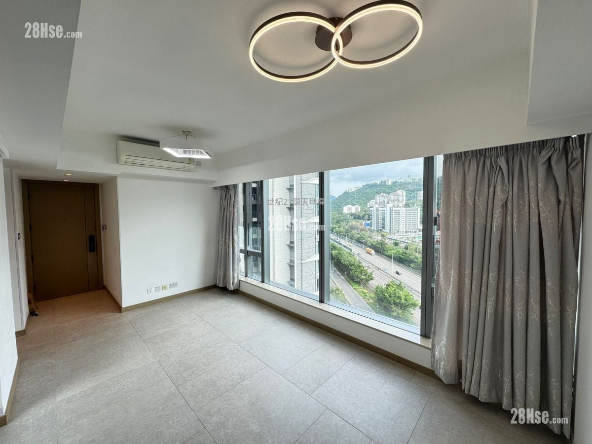 St Martin Rental 3 Bedrooms , 2 Bathrooms 781 ft²