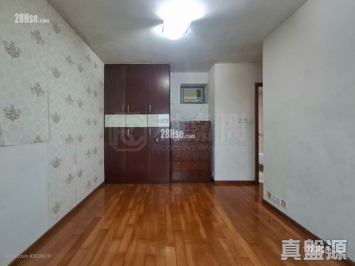 海堤灣畔 售盤 3 房 , 3 浴室 854 平方呎