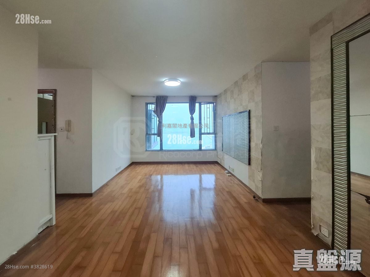 海堤灣畔 售盤 3 房 , 3 浴室 854 平方呎