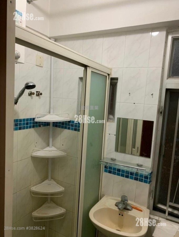 生辉大厦 售盘 2 房 , 1 浴室 287 平方尺