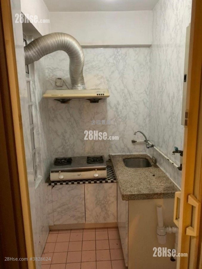 生辉大厦 售盘 2 房 , 1 浴室 287 平方尺