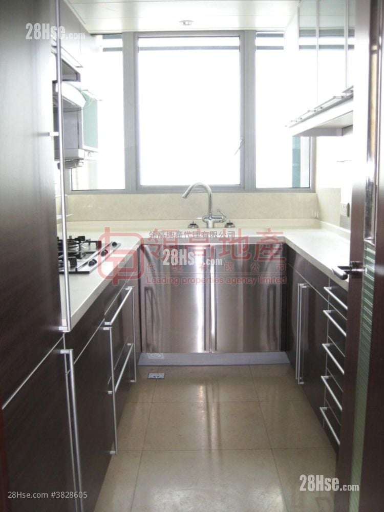 The Harbourside Rental 3 Bedrooms , 2 Bathrooms 1,062 ft²