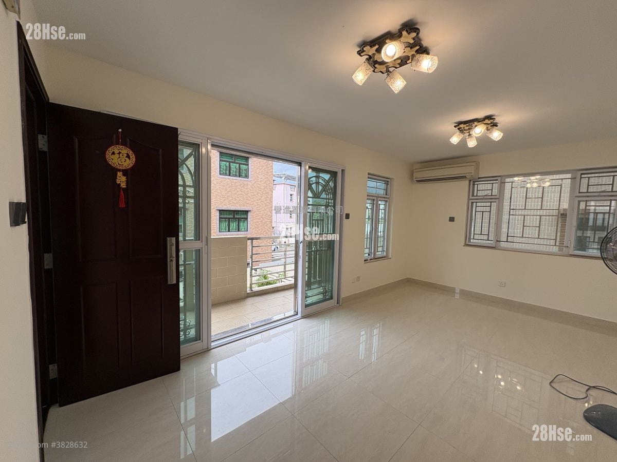 Village Rental 2 Bedrooms , 1 Bathroom 700 ft²