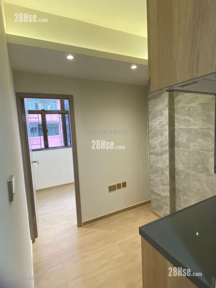 Chung Wo Building Rental 1 Bedroom , 1 Bathroom 200 ft²