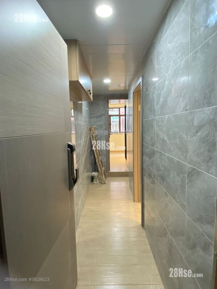 Chung Wo Building Rental 1 Bedroom , 1 Bathroom 200 ft²