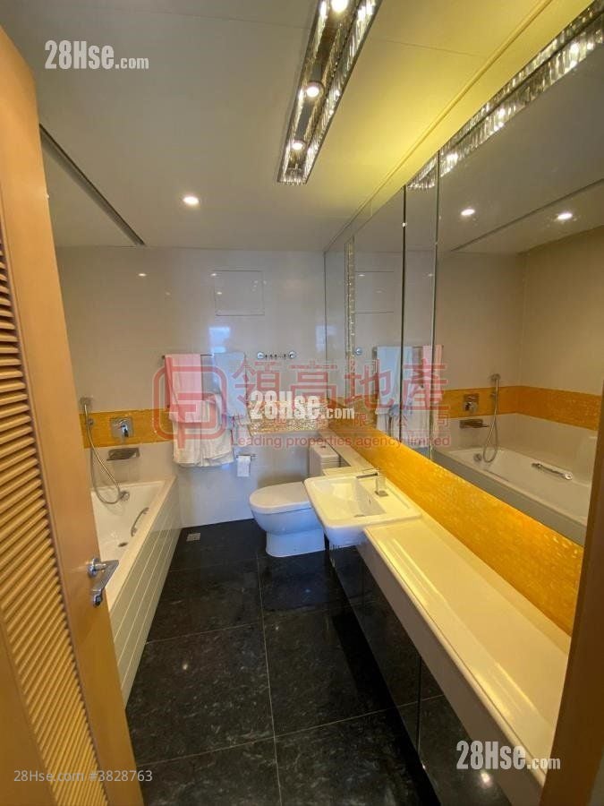 The Masterpiece Sell 1 Bedroom , 2 Bathrooms 817 ft²