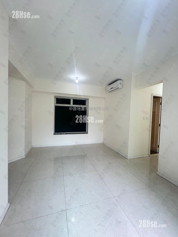 峻滢 售盘 3 房 , 2 浴室 694 平方尺