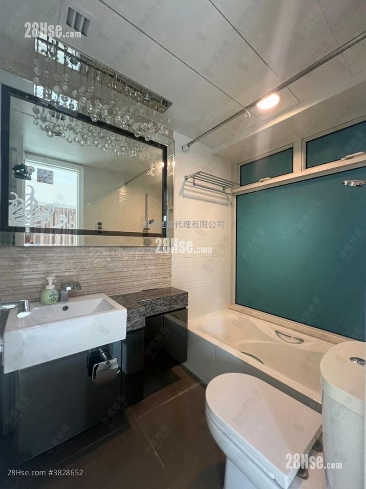 峻滢 售盘 3 房 , 2 浴室 694 平方尺