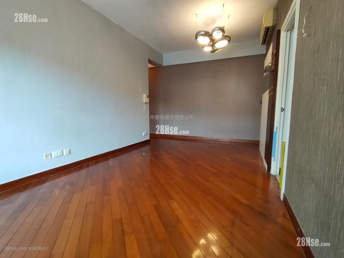 New Haven Sell 3 Bedrooms , 2 Bathrooms 731 ft²