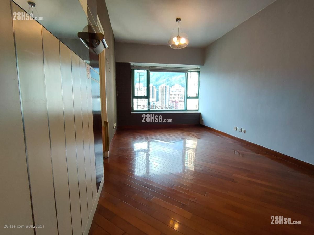 New Haven Sell 3 Bedrooms , 2 Bathrooms 731 ft²