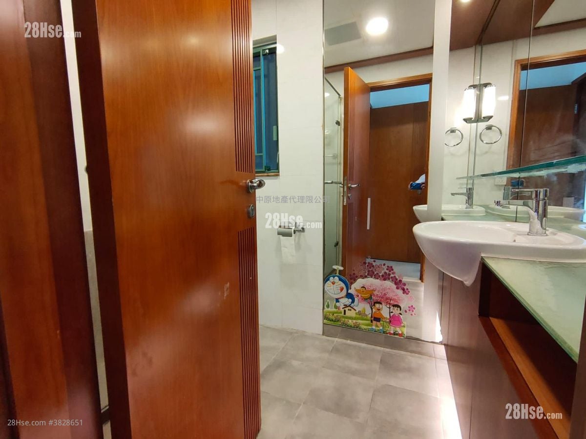 New Haven Sell 3 Bedrooms , 2 Bathrooms 731 ft²