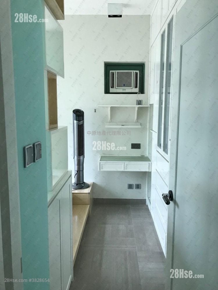 New Haven Sell 2 Bedrooms , 1 Bathroom 551 ft²