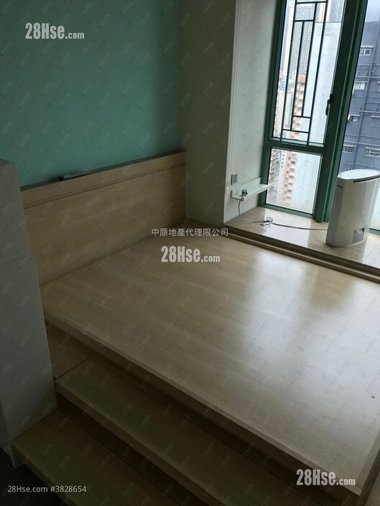 New Haven Sell 2 Bedrooms , 1 Bathroom 551 ft²